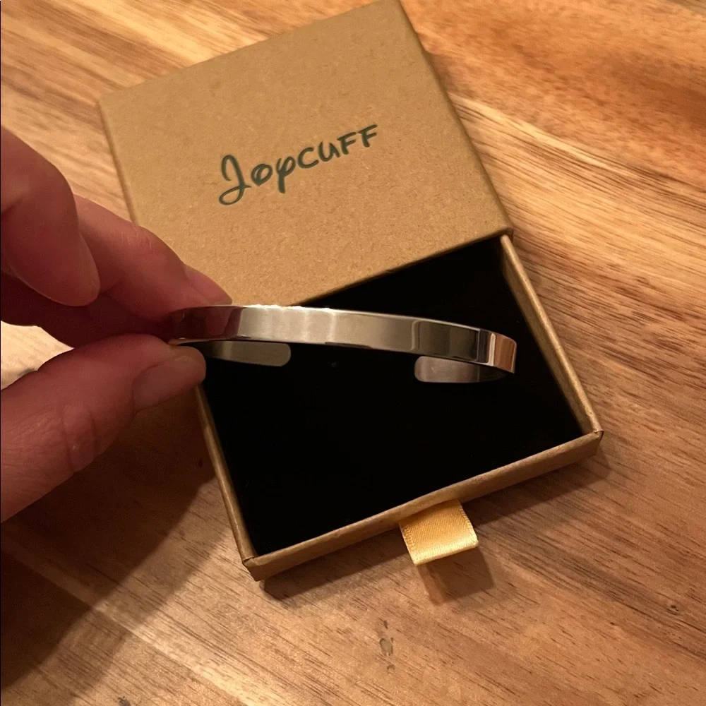 Joycuff Inspirational Cuff Bracelet “beautiful girl you can do hard things” NWOT